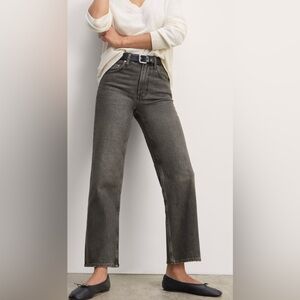 Everlane Cheeky Jean in Washed Black
